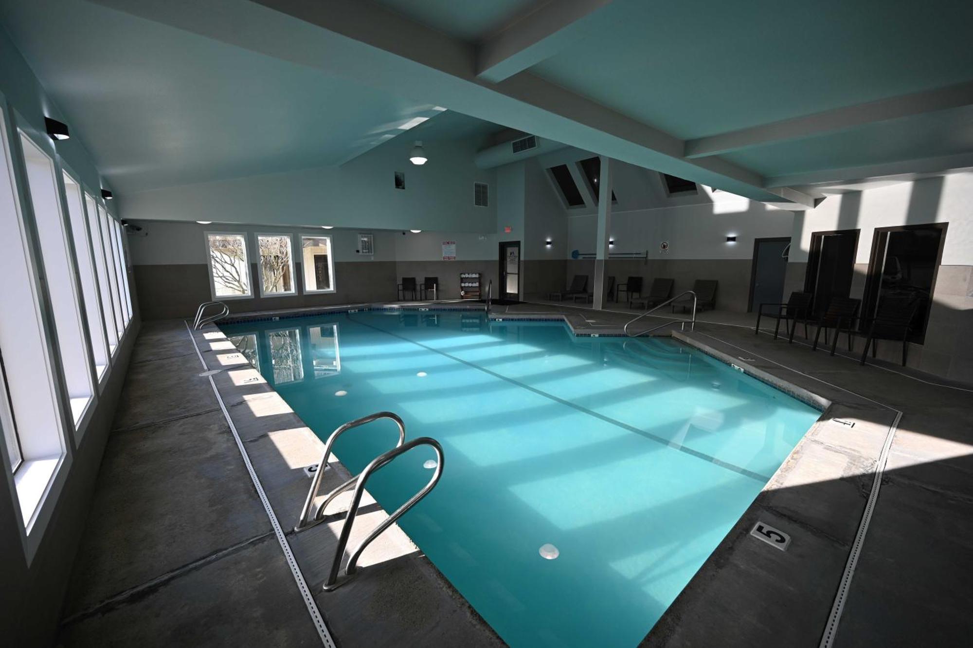 Edgewater Inn And Suites, Ascend Hotel Collection Coos Bay Kültér fotó