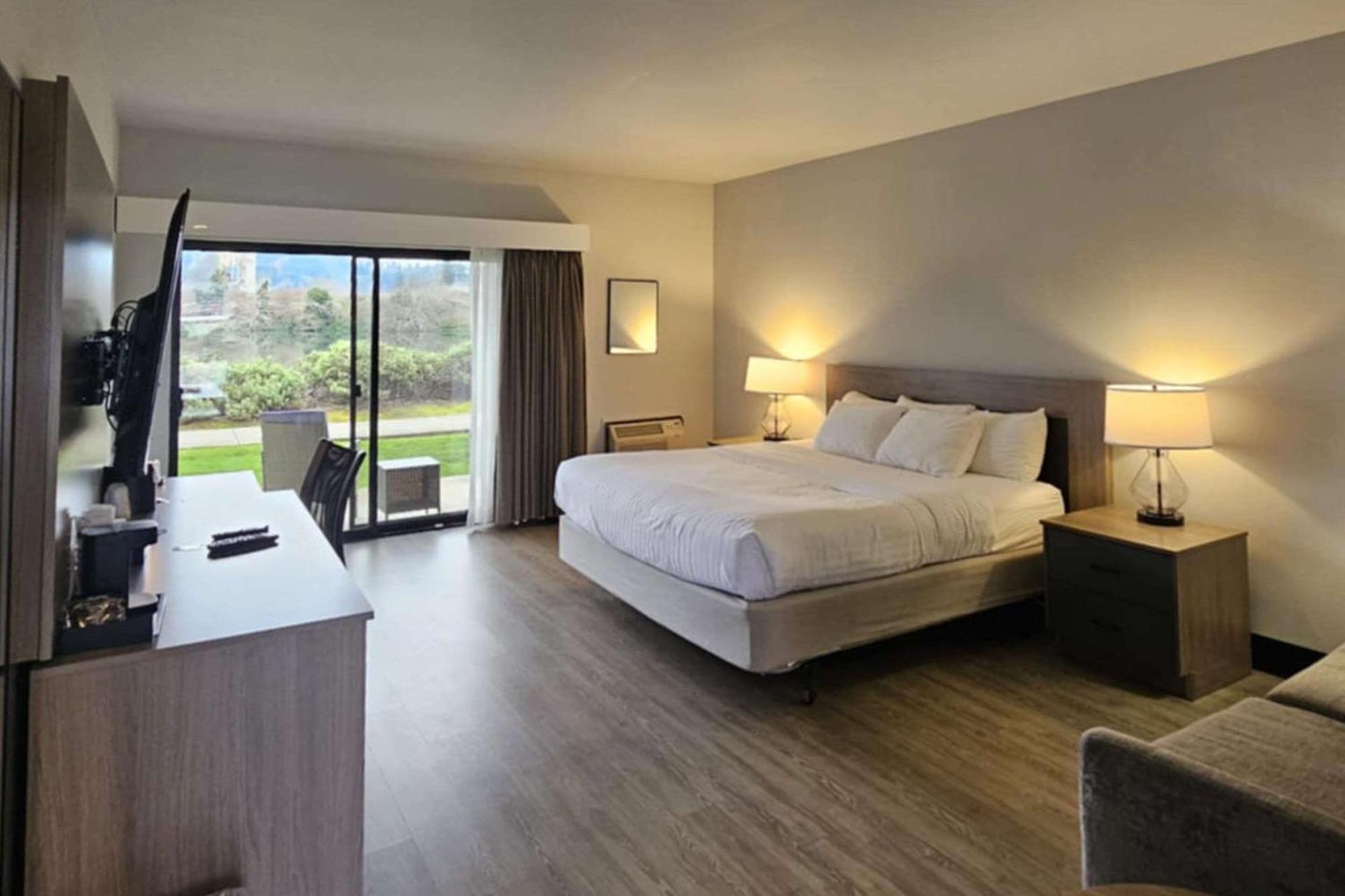 Edgewater Inn And Suites, Ascend Hotel Collection Coos Bay Kültér fotó